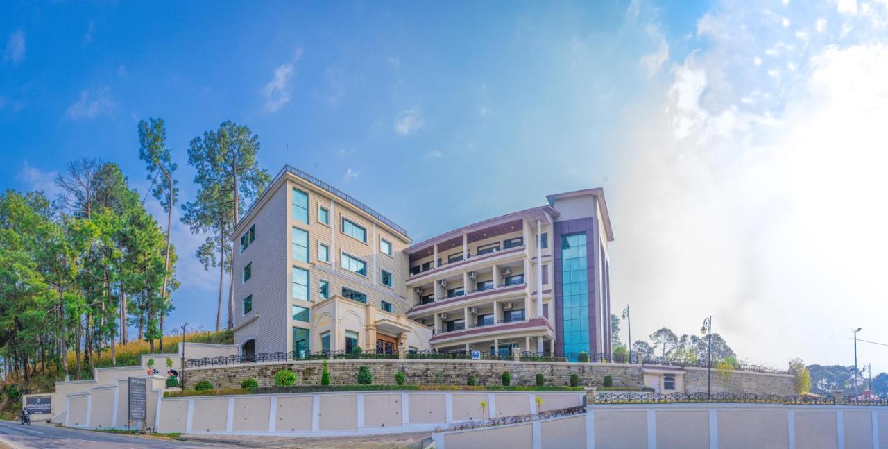 Justa Palampur Resort & Convention Centre Exterior photo